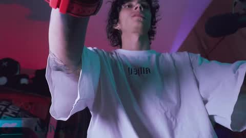     online show from 09/11/25, 06:02