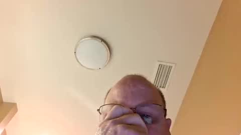 Snapshot of olmantinydick chatting on 03/10/26, 03:06 olmantinydick online show from 03/10/26, 03:06