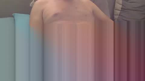 Snapshot of olover34 chatting on 02/19/26, 11:17 olover online show from 02/19/26, 11:17