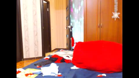 olvia online show from 01/14/25, 09:41