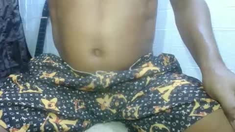 OlySantos online show from 05/11/26, 12:22