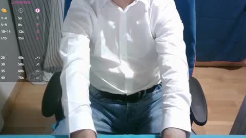 Snapshot of omar87ram chatting on 01/17/25, 11:07 Omar online show from 01/17/25, 11:07