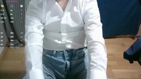 Snapshot of omar87ram chatting on 03/09/25, 12:31 Omar online show from 03/09/25, 12:31