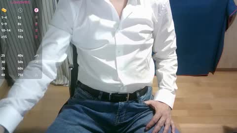 Snapshot of omar87ram chatting on 02/01/26, 05:33 Omar online show from 02/01/26, 05:33