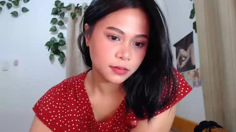 Snapshot of omariaennaid chatting on 12/08/24, 07:58 Angel online show from 12/08/24, 07:58