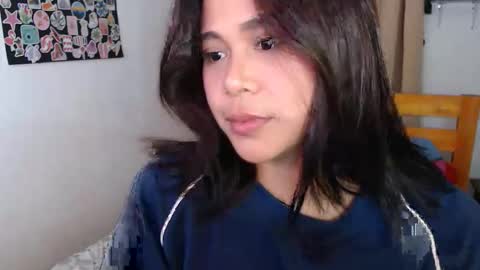 Snapshot of omariaennaid chatting on 10/13/25, 06:35 Angel online show from 10/13/25, 06:35