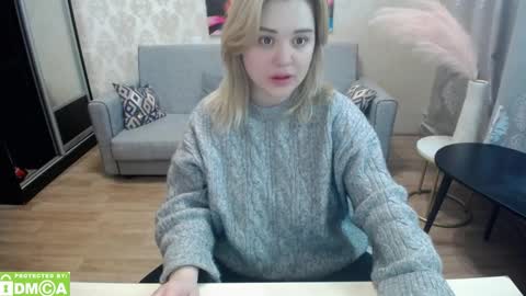 Snapshot of omg_itsperfect chatting on 02/02/26, 08:29 Fina online show from 02/02/26, 08:29