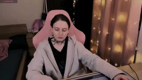 Snapshot of on_yxxx chatting on 03/27/26, 08:08 on_yxxx online show from 03/27/26, 08:08