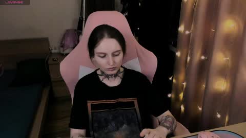 Snapshot of on_yxxx chatting on 04/02/26, 08:39 on_yxxx online show from 04/02/26, 08:39