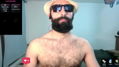 Snapshot of ona_nisme chatting on 02/17/25, 06:37 ona nisme online show from 02/17/25, 06:37