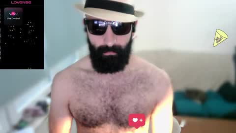 Snapshot of ona_nisme chatting on 09/20/25, 05:19 ona nisme online show from 09/20/25, 05:19