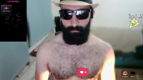 Snapshot of ona_nisme chatting on 09/22/25, 06:10 ona nisme online show from 09/22/25, 06:10