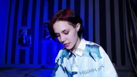 onaloon online show from 10/21/25, 04:24