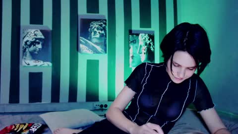 Snapshot of onaloon chatting on 03/06/26, 02:41 onaloon online show from 03/06/26, 02:41