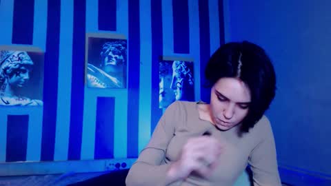 Snapshot of onaloon chatting on 03/19/26, 02:37 onaloon online show from 03/19/26, 02:37