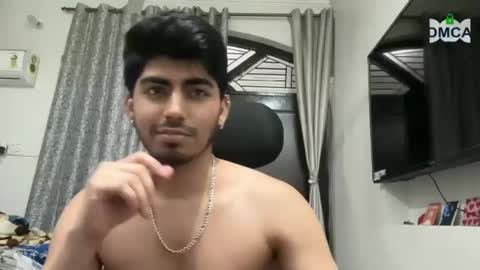 onarch online show from 10/31/25, 07:48