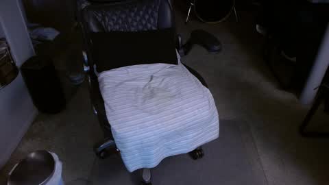 Snapshot of ondoko1234 chatting on 12/27/24, 10:16 ondoko1234 online show from 12/27/24, 10:16