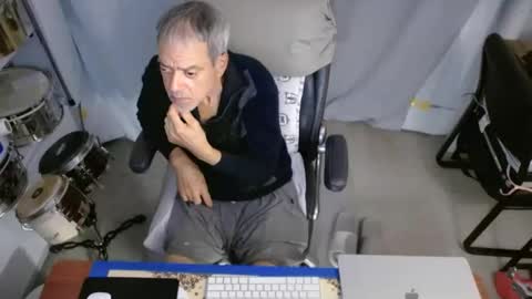 Snapshot of ondoko1234 chatting on 10/19/25, 08:20 ondoko1234 online show from 10/19/25, 08:20