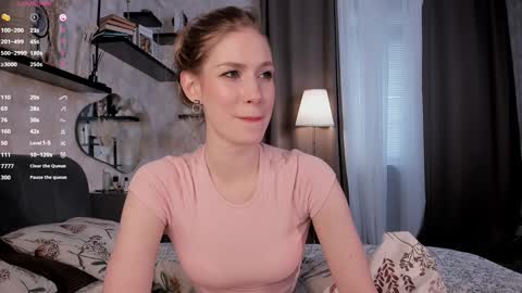 Snapshot of one_1ove chatting on 11/01/25, 10:28 Ana online show from 11/01/25, 10:28