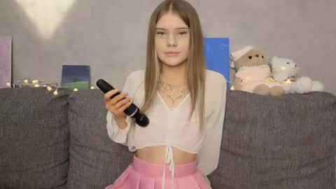 Eva online show from 06/04/26, 01:39