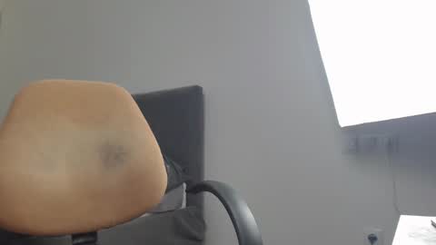 onebestlover online show from 02/15/25, 01:05