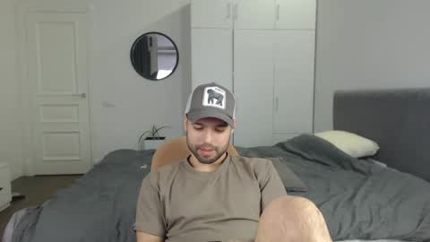 onebestlover online show from 03/01/25, 12:23