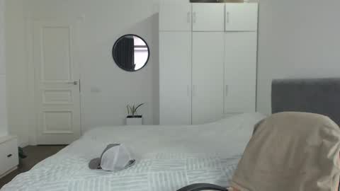 onebestlover online show from 03/11/25, 08:52