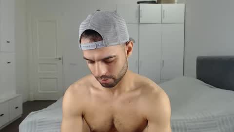 onebestlover online show from 09/15/25, 07:30