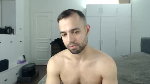 onebestlover online show from 04/29/26, 07:45
