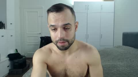 onebestlover online show from 04/30/26, 07:47