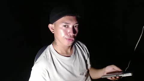 Snapshot of onebigloadxxx chatting on 02/09/26, 10:30 Wyn Will serve you and be your slave online show from 02/09/26, 10:30