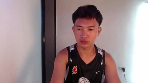 Snapshot of onebigloadxxx chatting on 04/06/26, 12:19 Wyn Will serve you and be your slave online show from 04/06/26, 12:19