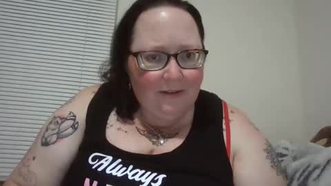 Snapshot of onedaffodil84 chatting on 05/06/26, 07:13 Pixie online show from 05/06/26, 07:13