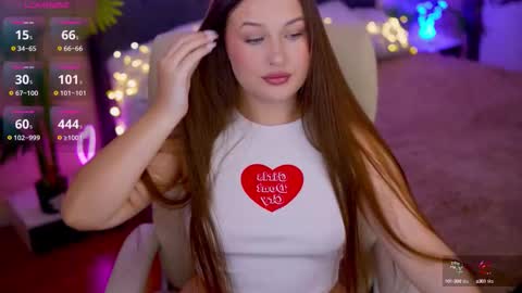 L A Y A online show from 10/10/25, 01:43