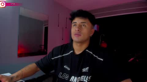 YIN MIGUEL online show from 02/18/25, 02:38