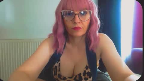 Nicol online show from 04/20/26, 10:51