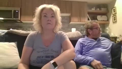 couple mature milf bigboobs curvy mommydaddy online show from 01/03/25, 04:37