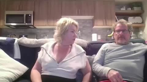 couple mature milf bigboobs curvy mommydaddy online show from 01/20/25, 10:37