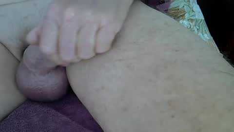 Snapshot of oneon111 chatting on 01/16/26, 01:20 oneon111 online show from 01/16/26, 01:20