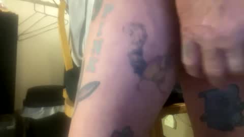 onesmallweenie online show from 05/19/26, 10:38