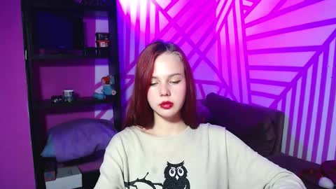 Snapshot of onessandra chatting on 09/30/25, 07:35 onessandra online show from 09/30/25, 07:35
