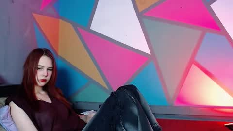 onessandra online show from 03/18/26, 02:37