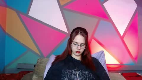 onessandra online show from 03/19/26, 02:37