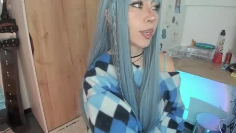 Snapshot of oni_dakotta chatting on 02/19/26, 12:12 oni_dakotta online show from 02/19/26, 12:12