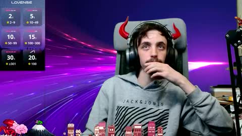 Snapshot of oni_hoshi chatting on 11/26/25, 06:53 Oni hoshi online show from 11/26/25, 06:53