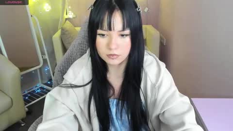 Mina online show from 03/08/26, 08:23