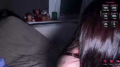 Snapshot of online_may chatting on 06/17/26, 04:37 May I am your cute succubus online show from 06/17/26, 04:37