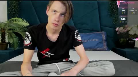 Snapshot of only_eric chatting on 02/24/25, 08:58 Erick online show from 02/24/25, 08:58