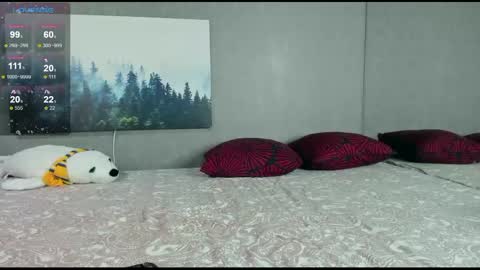 Snapshot of only_eric chatting on 03/03/25, 07:49 Erick online show from 03/03/25, 07:49