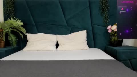 Snapshot of only_eric chatting on 03/07/25, 11:05 Erick online show from 03/07/25, 11:05